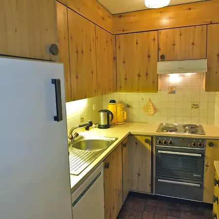 Apartment Averts 17 Zuoz